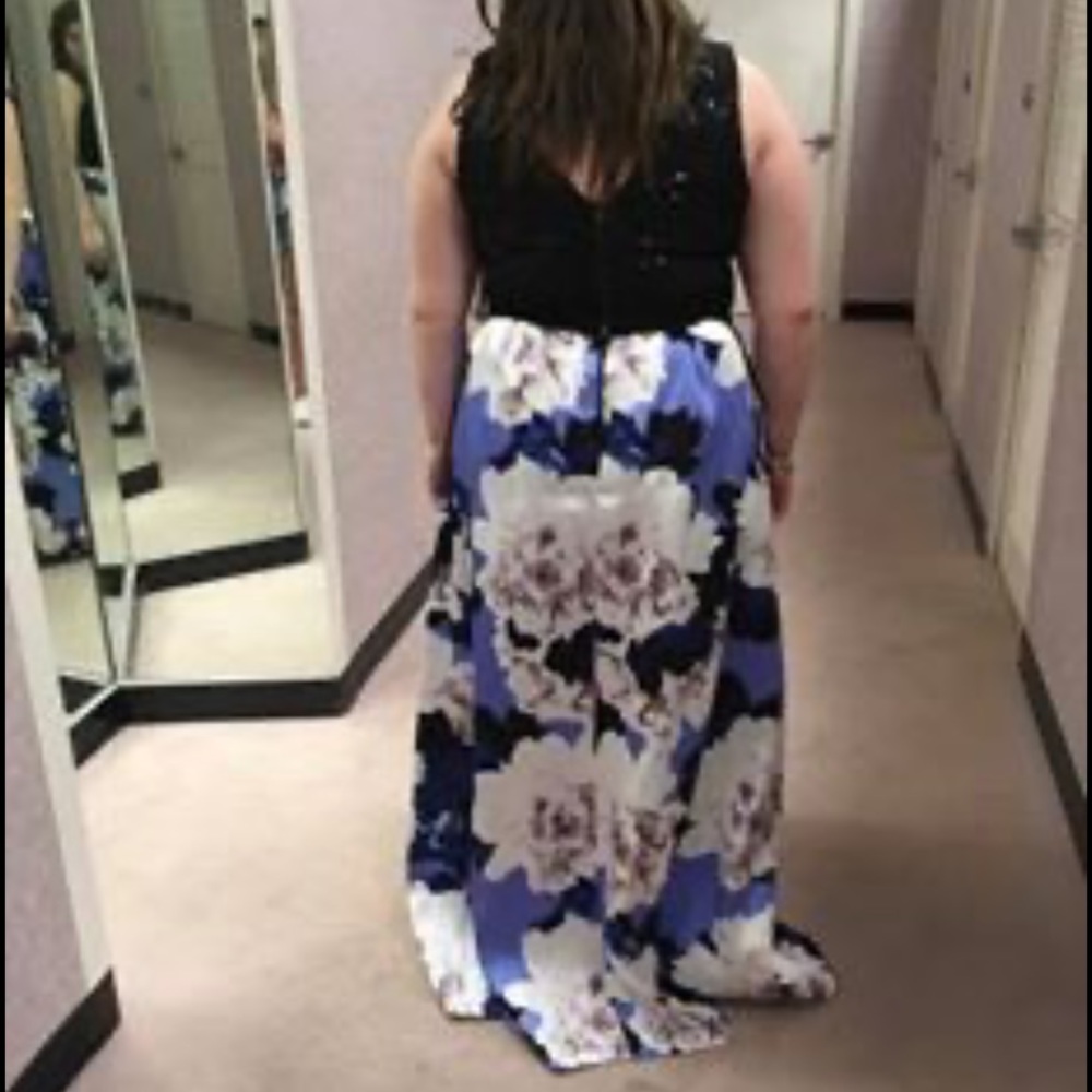 Prom / formal dress